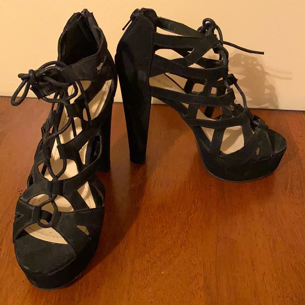 Bamboo, black suede heel, 7 1/2 women